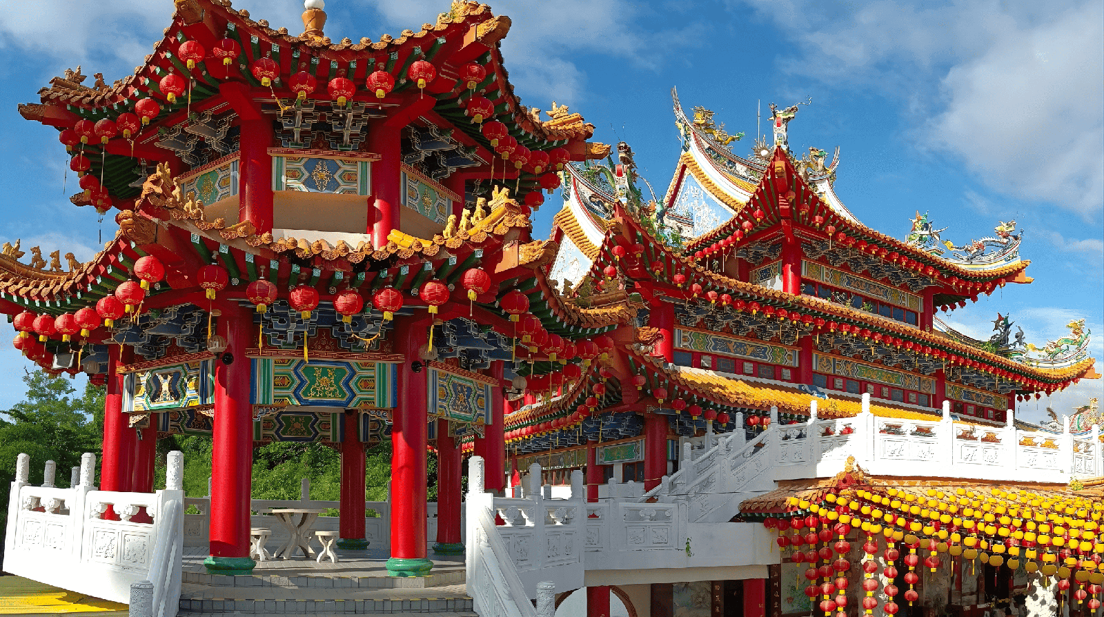 Image gallery marquee